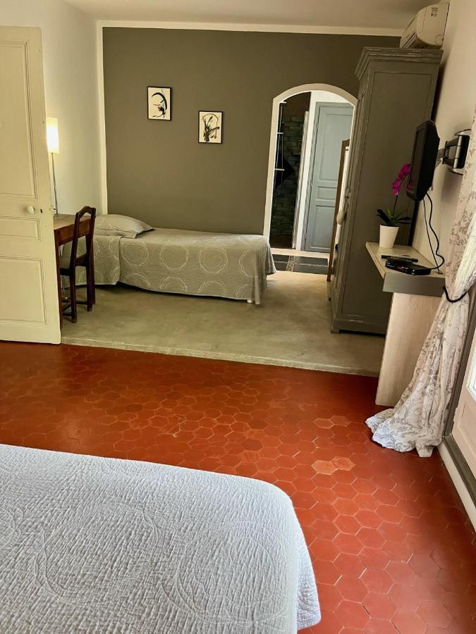 La Maison De Justine Grimaud Eksteriør billede